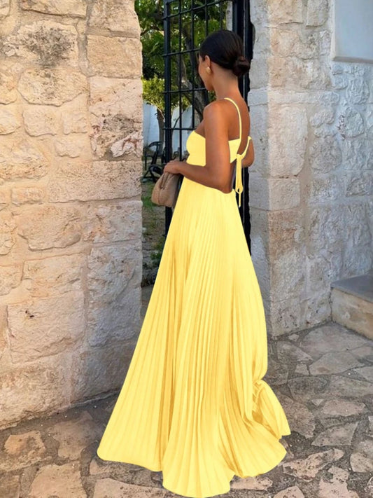 Women's Pleated Backless Maxi Dress