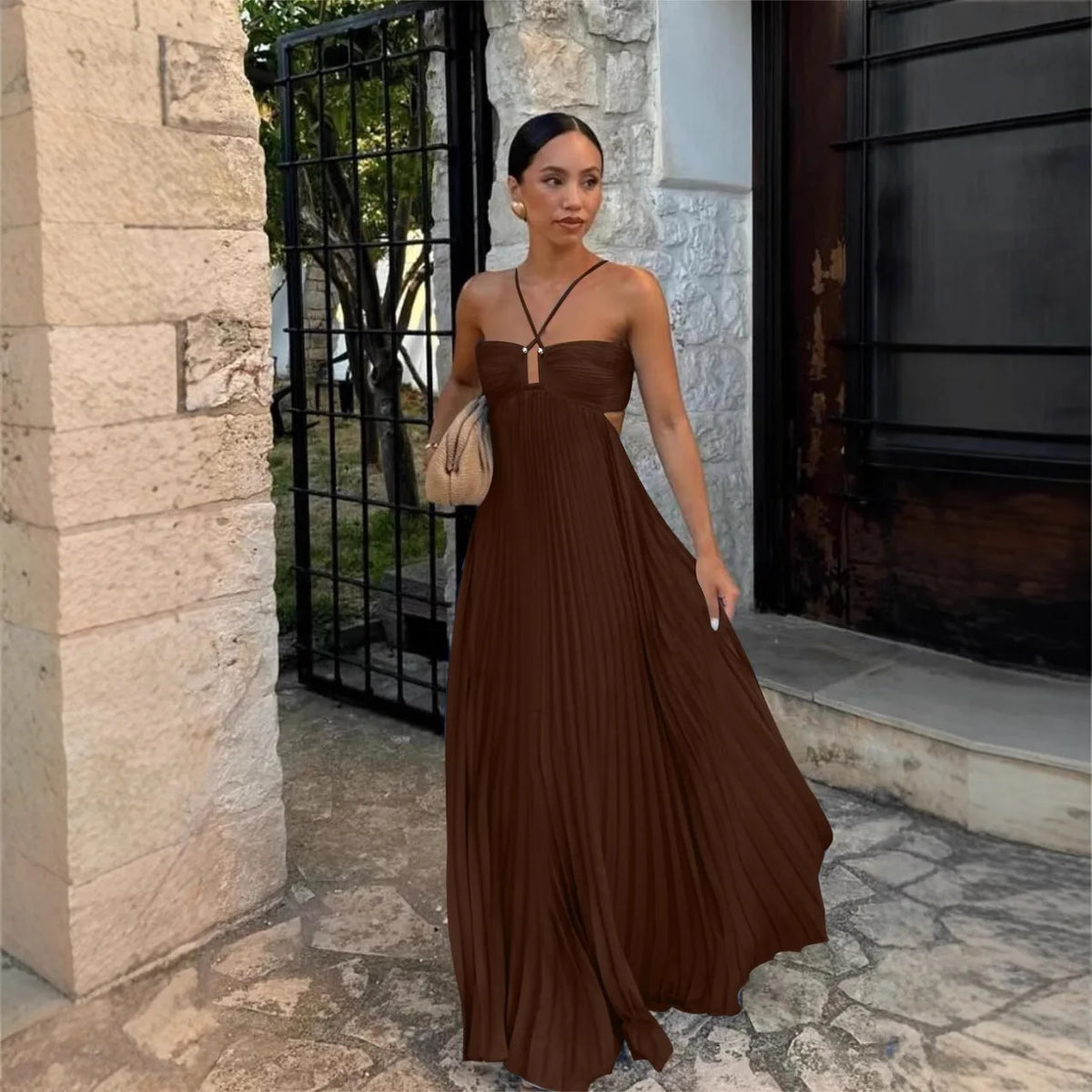 Women's Pleated Backless Maxi Dress